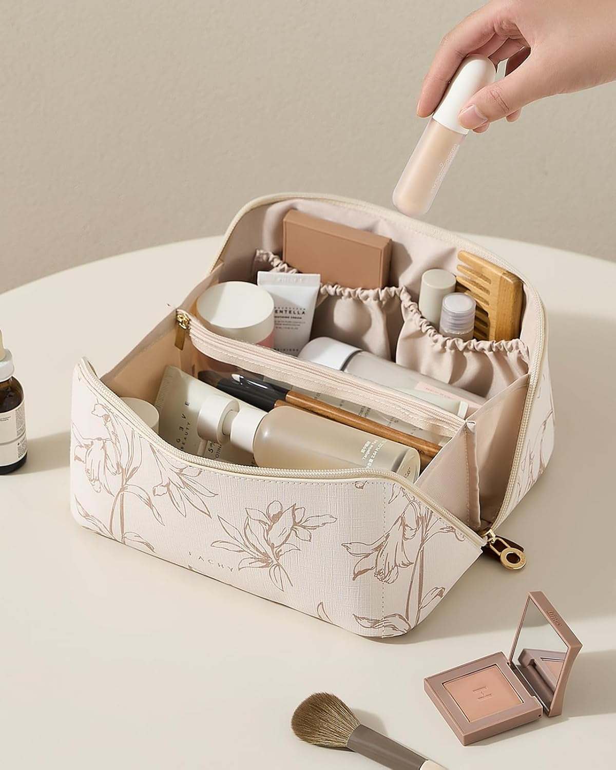 Travel Makeup Bag, Large Capacity Cosmetic Bags for Women, Waterproof Portable Pouch Open Flat Toiletry Bag Pattern Make up Bag (F-Beige)